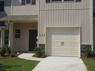 628 Oakside Pl, Acworth, GA 30102