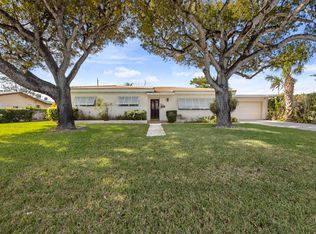 1001 SW 2nd St, Boynton Beach, FL 33435