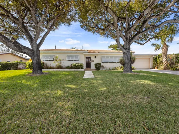 1001 SW 2nd Street, Boynton Beach, FL 33435