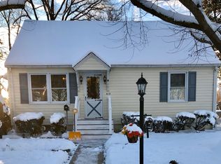 413 Pine Terrace Rd, Glen Burnie, MD 21061