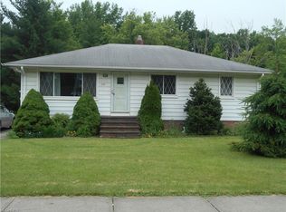 16000 Woodbrook Ave, Maple Heights, OH