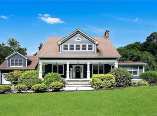 211 Strawtown Rd, West Nyack, NY 10994