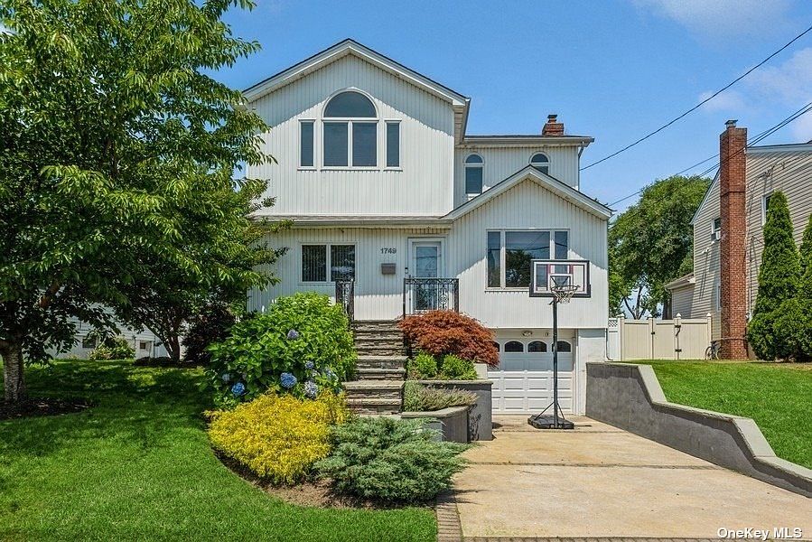 1749 Bernard Street, Merrick, NY 11566 Zillow