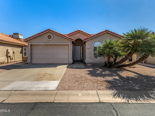 1757 E PALM BEACH Drive, Chandler, AZ 85249