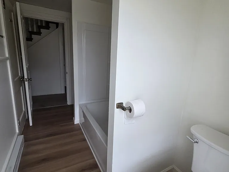 4050 Friedensburg Rd — Photo 3