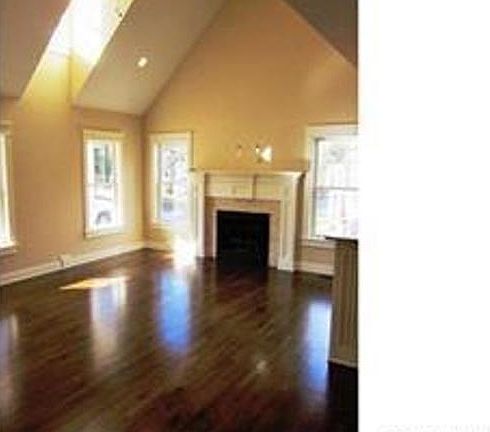 2nd image of 109 N Central Ave
