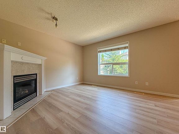 5th image of 976 Rutherford Rd SW