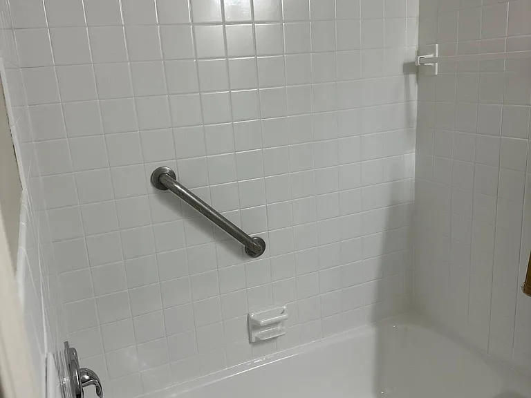 316 W Mazon Ave #3E — Photo 5