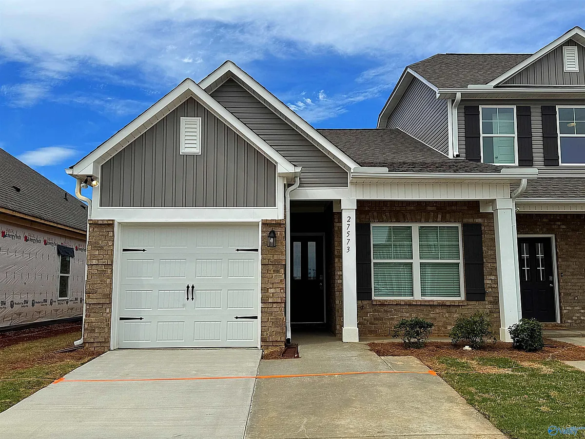 Building Photo - 27573 Brisk Dr