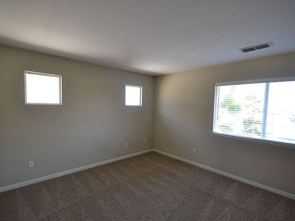 3rd image of 510 Scudero Cir