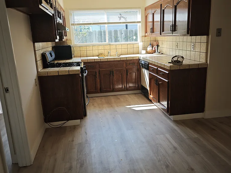 2225 Pamela Dr — Photo 15