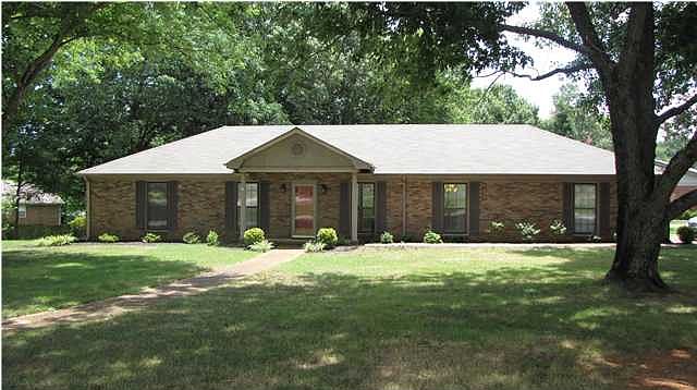 1st image of 1801 E Tannehill Dr
