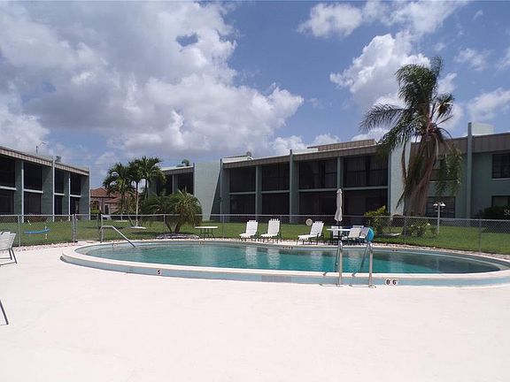 2nd image of 1461 Aqui Esta Dr Unit B-4