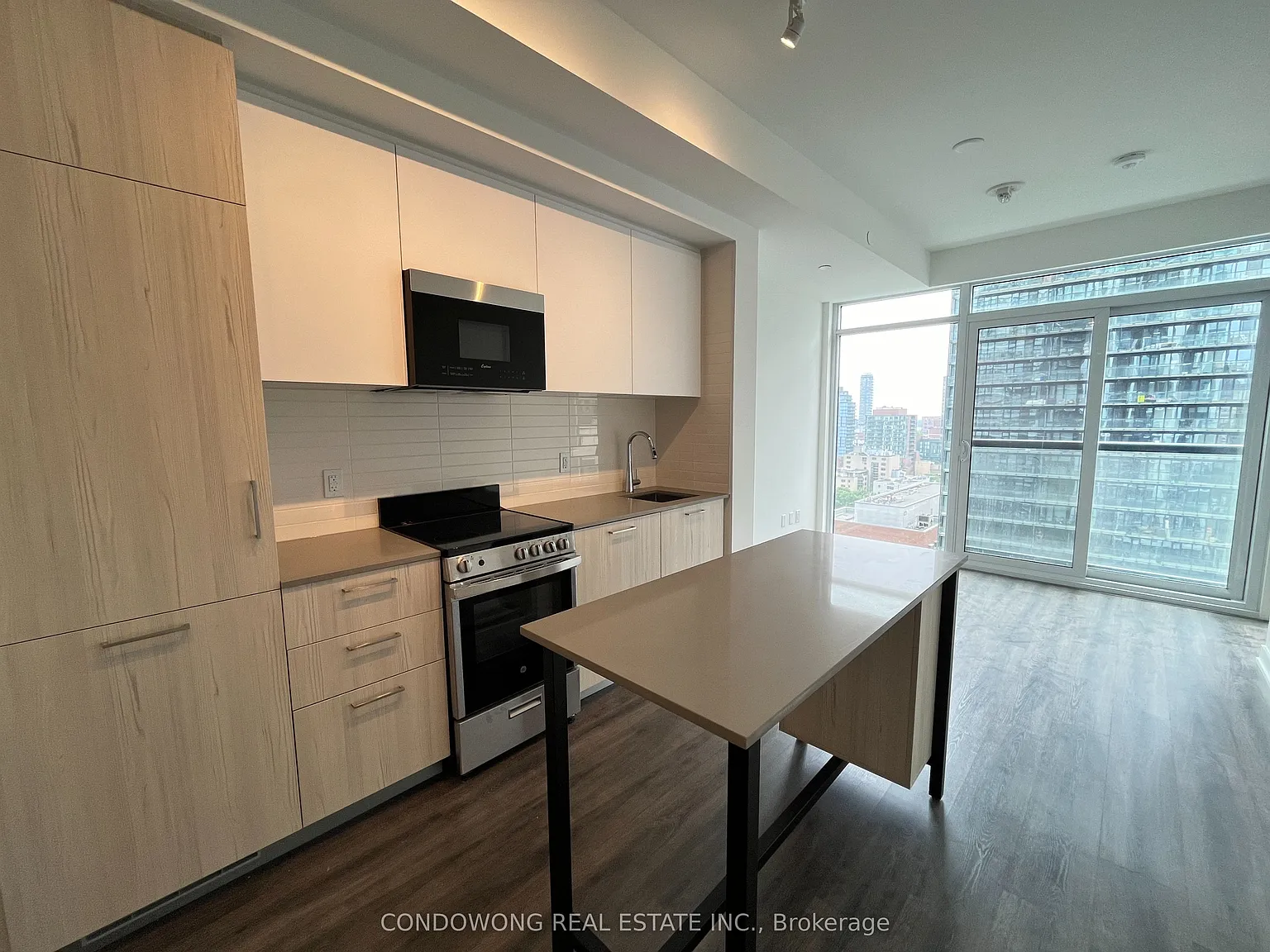 2 bed, $2,300 — Photo 2