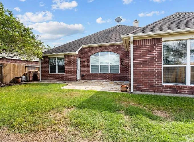 8817 Sunforest Ln — Photo 17