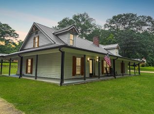 706 Benford Dr, Fulton, MS 38843