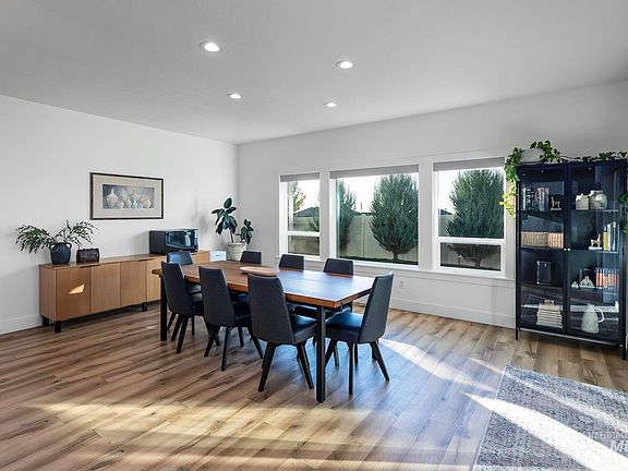 5th image of 11445 W Threadgrass St