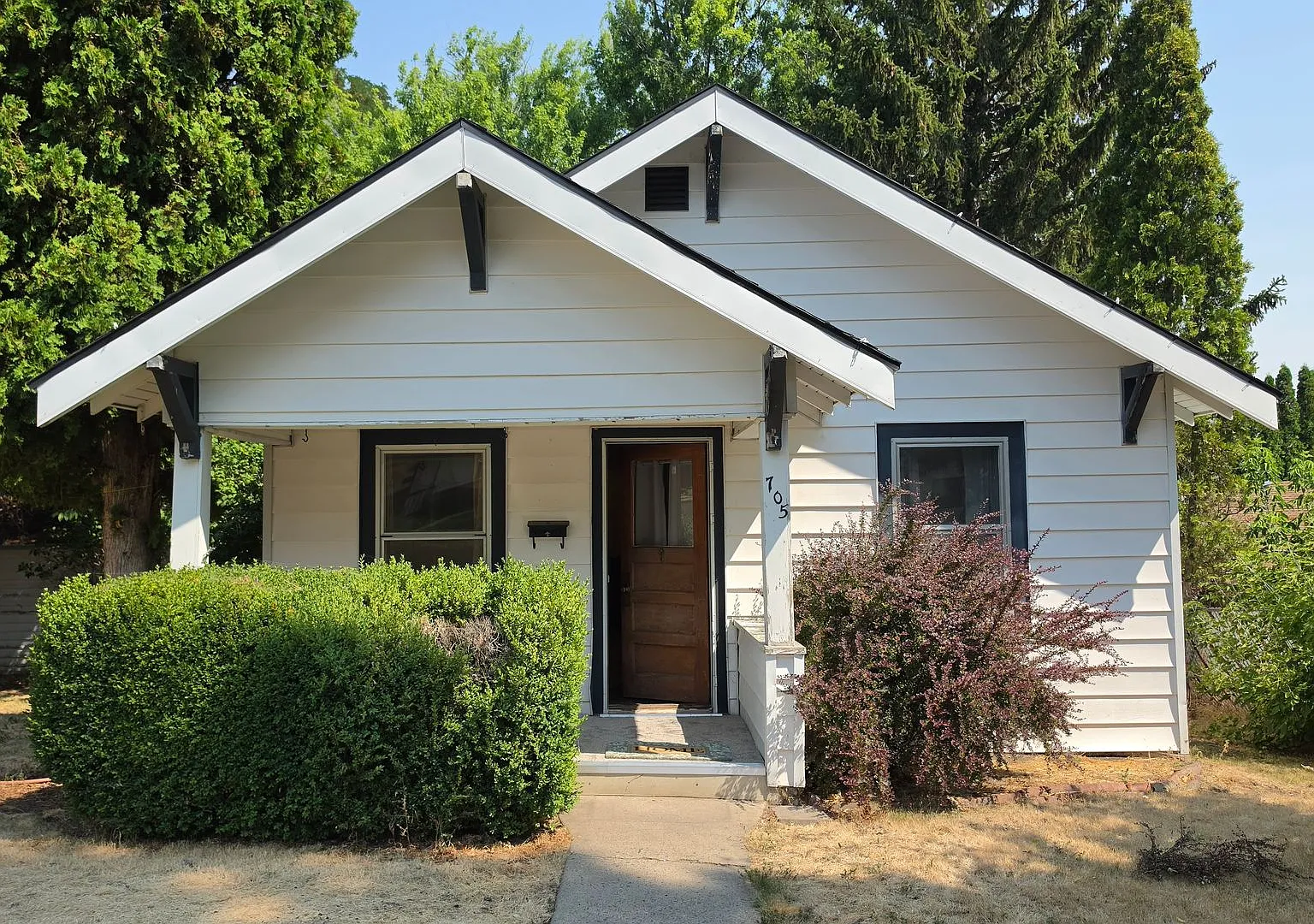Charming two bedroom in SW La Grande — Photo 1