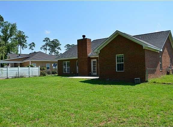 3rd image of 105 Meadow Grove Ct