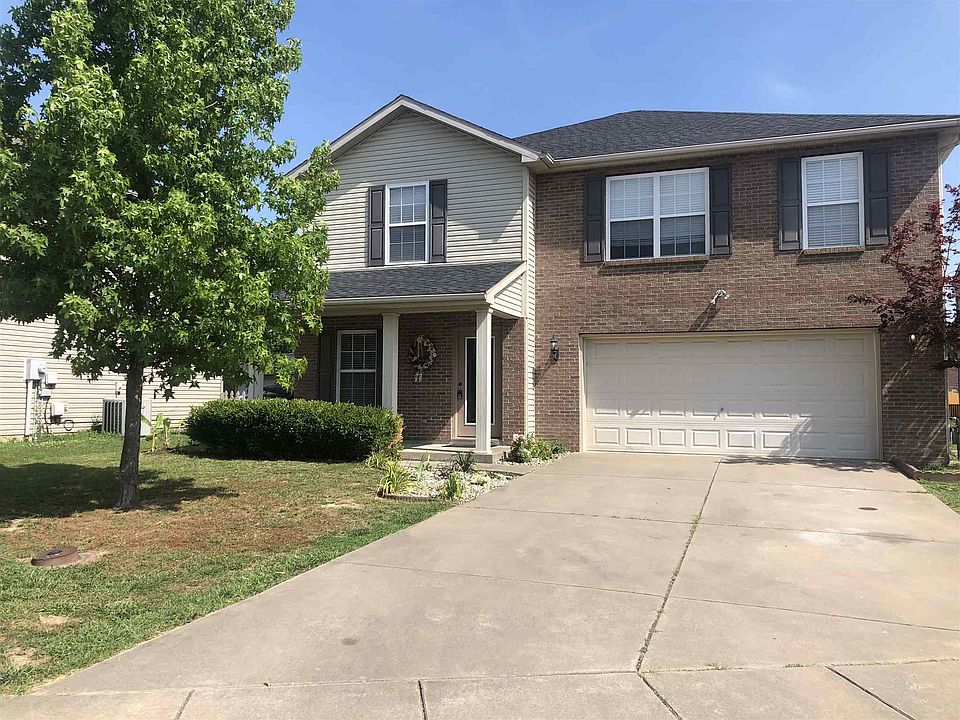 1st image of 3208 Oaklyn Dr