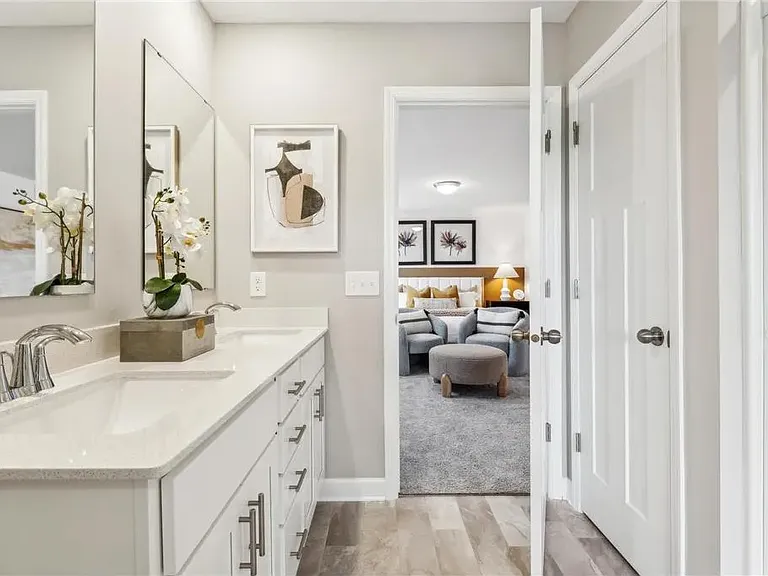 virtually staged primary bath