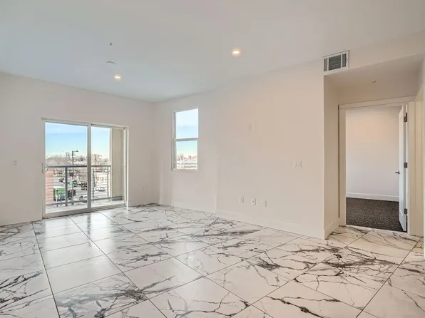 2550 N Washington St Suite 307, Denver, CO 80205