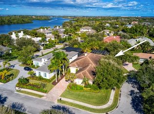 1316 Lake Bend Ct, Indian River Shores, FL 32963