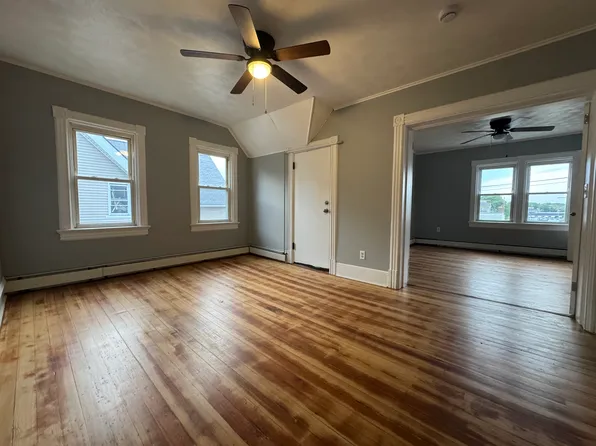 59 Dwight St, New Britain, CT