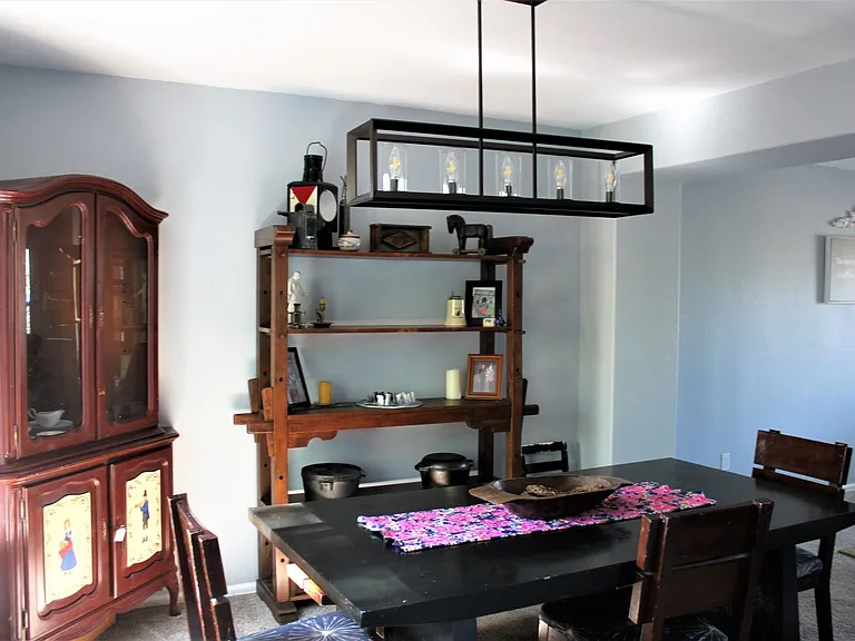 7665 Chancellor Dr — Photo 8