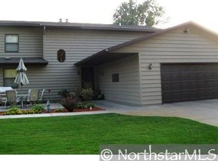 37737 Sunnyfield Cir, Avon, MN 56310