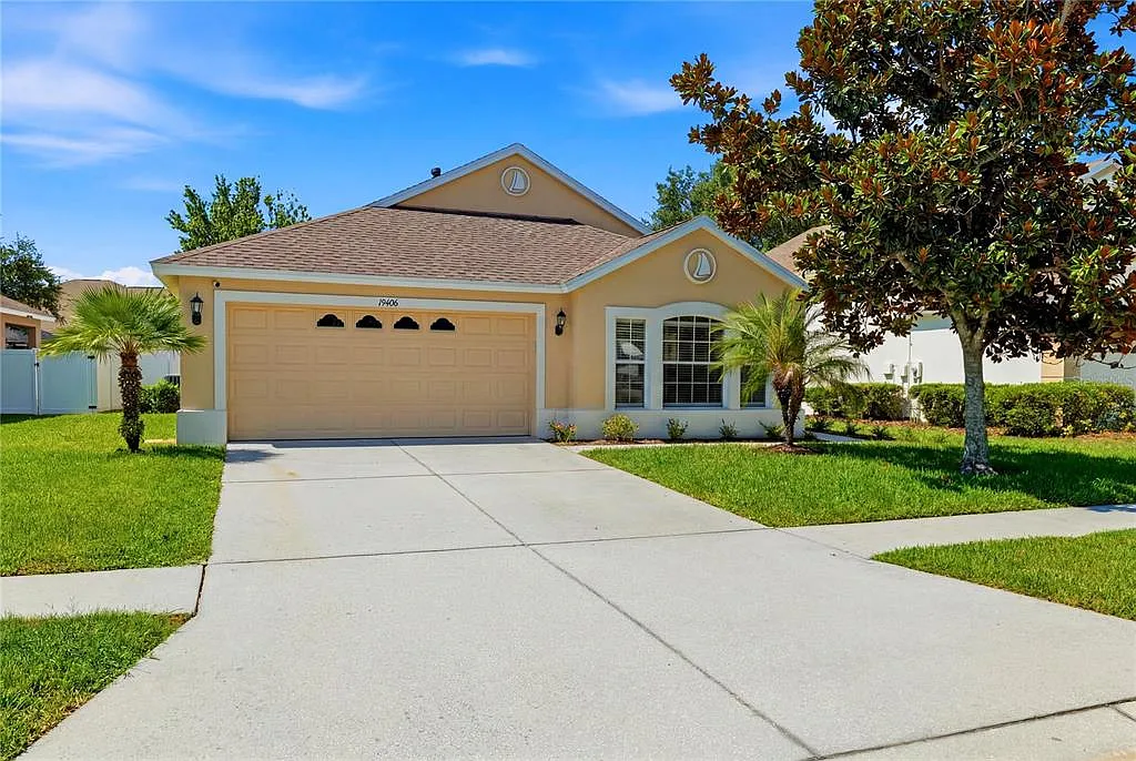 3 bed, 2.0 bath, 1735 sqft, $2,750 — Photo 2