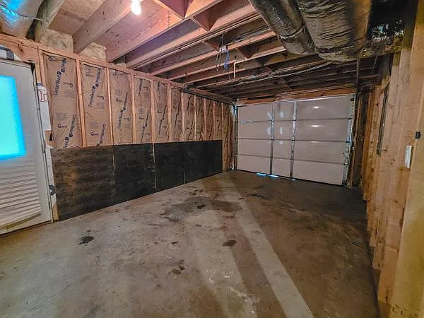 48 Rose Ct — Photo 30