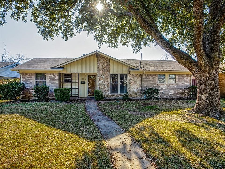 1st image of 2417 Catalina Dr