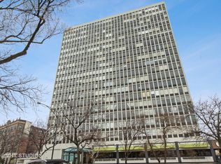 444 W Fullerton Pkwy APT 801, Chicago, IL 60614