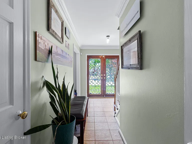 10807 Helmsdale Ln — Photo 13