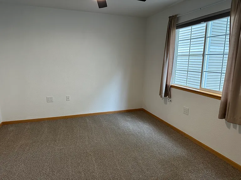 1221 University Ave #D-202 — Photo 17