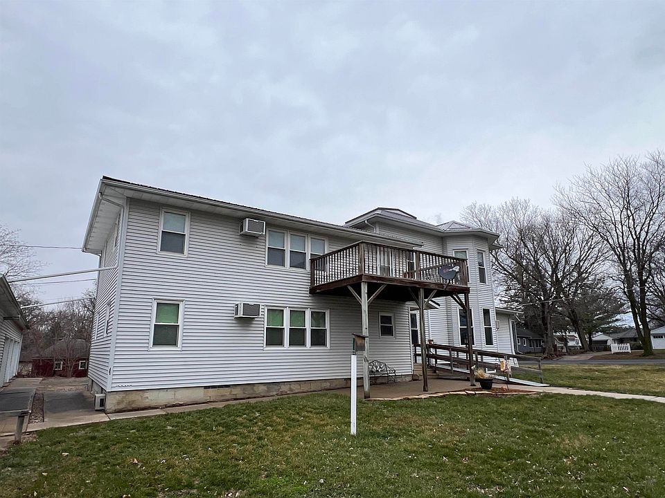 1st image of 413 2nd St
