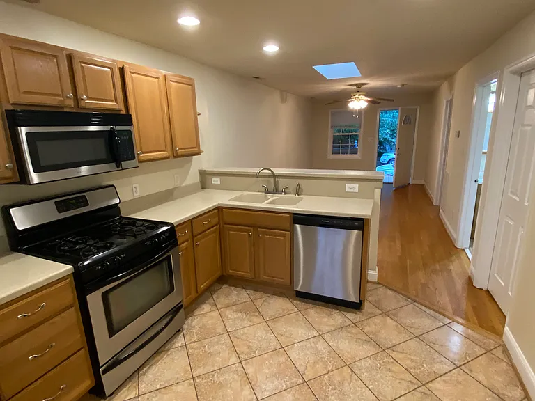 3115 Parkwood Ave — Photo 16