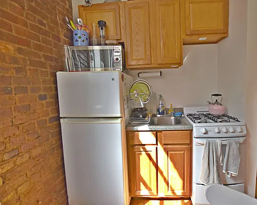 Rented by Bold New York | media 11