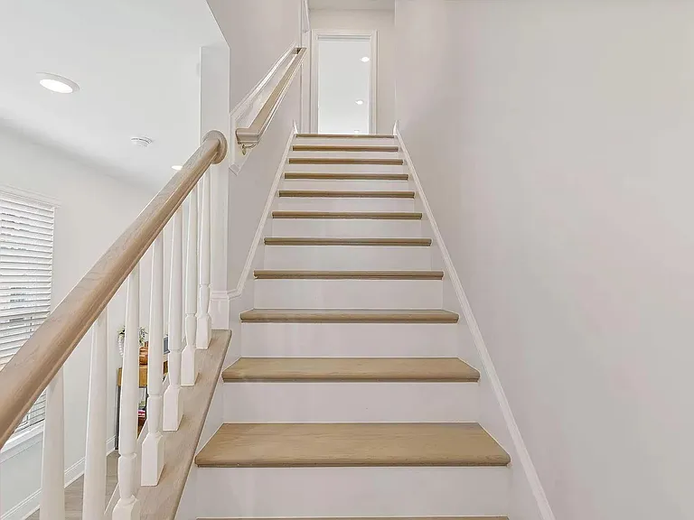 120 Tuttle Trl — Photo 17