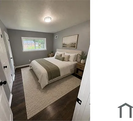 2499 Calvert Ave — Photo 3