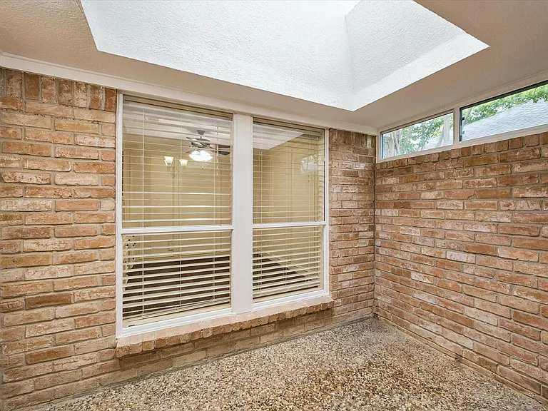 6511 Pauma Dr — Photo 14