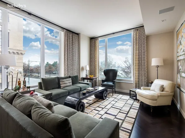 400 West 12th Street image 1 of 10