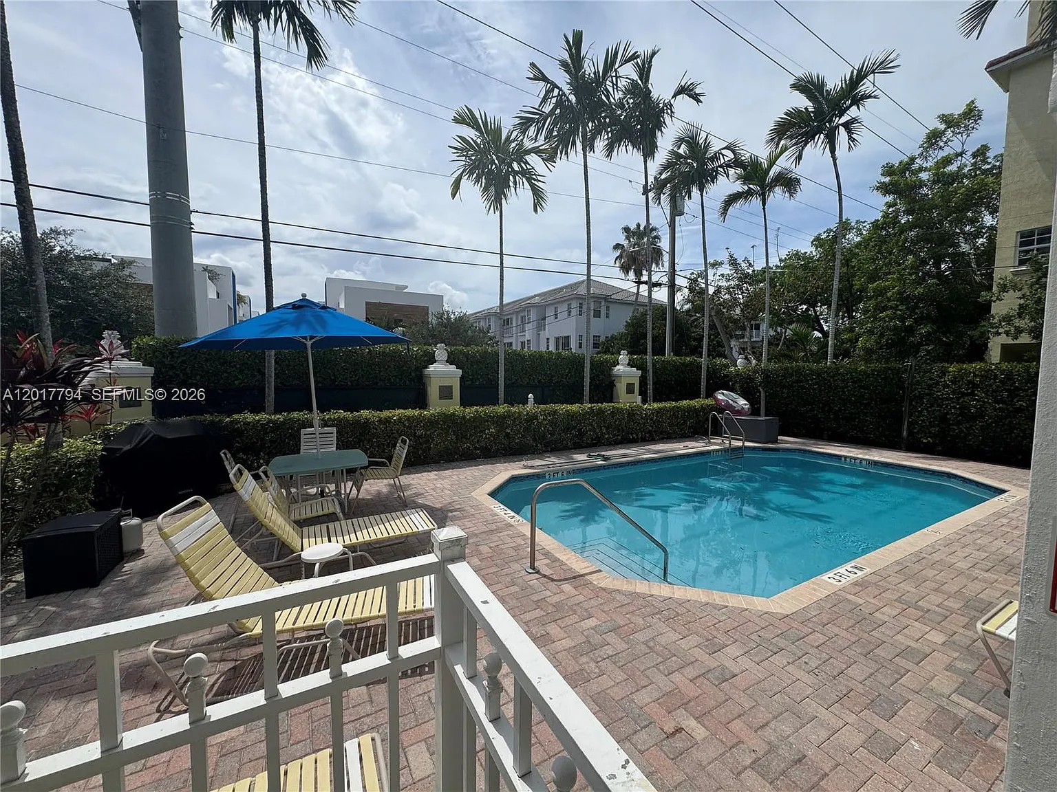 Grove At Wilton Manors Co — Photo 2