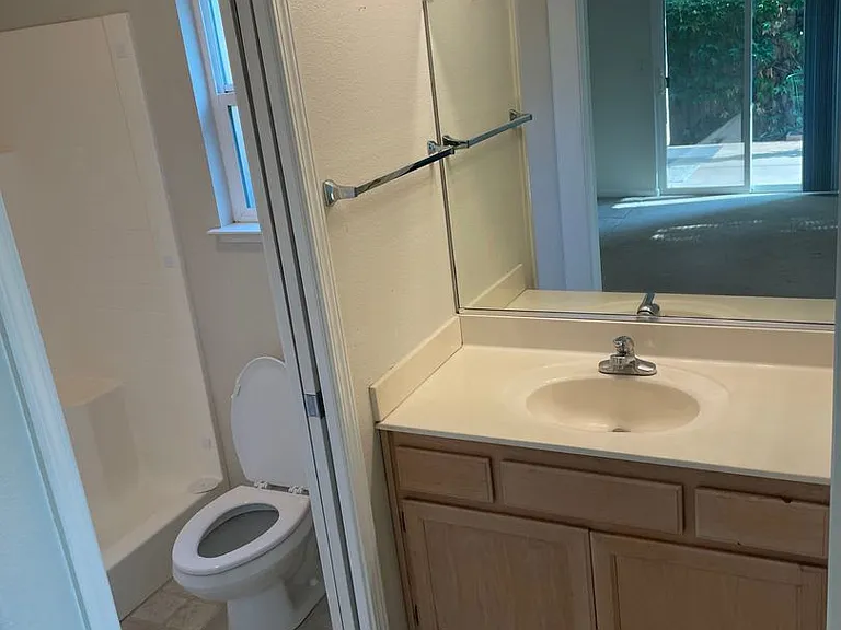 66 N Valley Ct — Photo 11