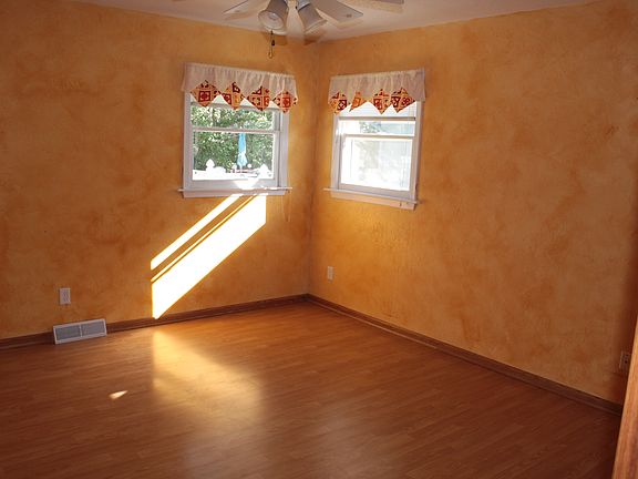 4th image of 2517 N 4th St