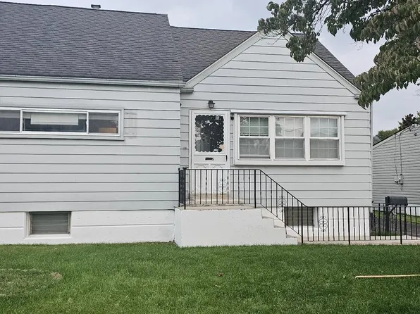 11405 Gifford Ave, Philadelphia, PA 19116