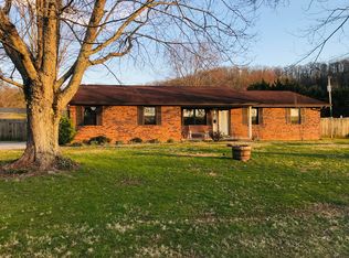 3720 Meredith Rd, Knoxville, TN 37921