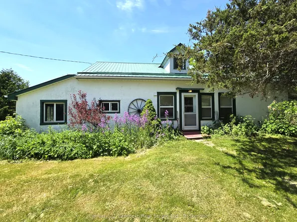 1054 Melrose Rd, Tyendinaga, ON K0K 3A0