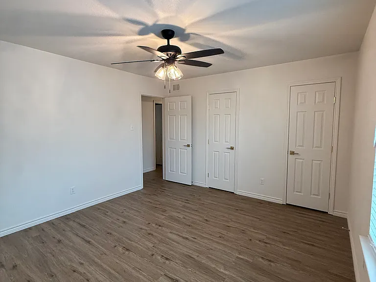 1505 W Pearl St #11 — Photo 14